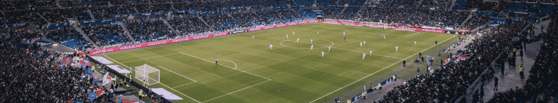 What is the optimum size for a tech team for High Performance?